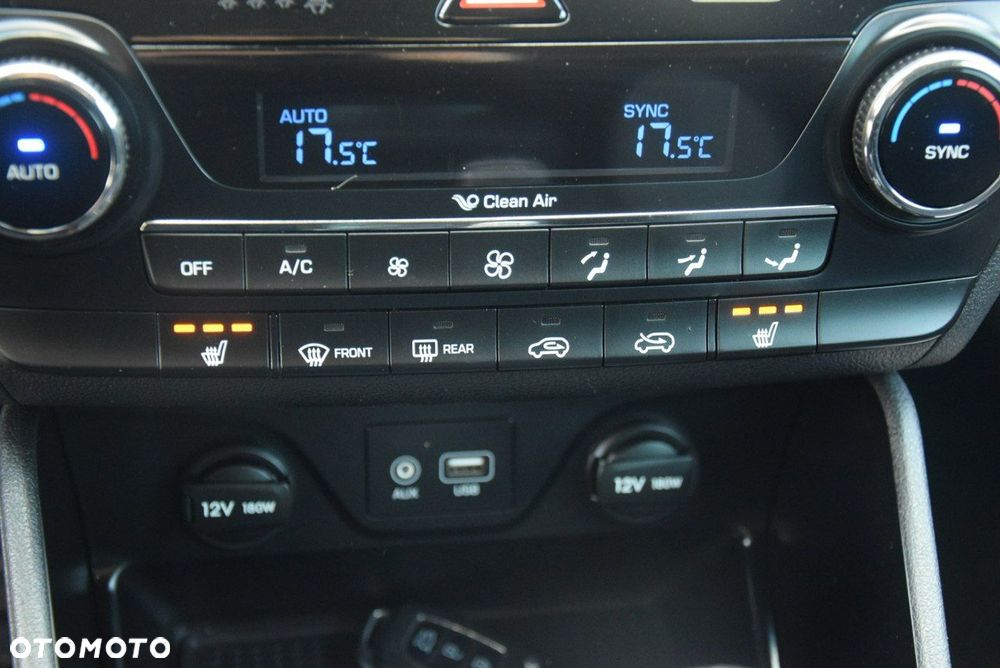 Hyundai Tucson 1.7 CRDI BlueDrive Comfort 2WD - 38