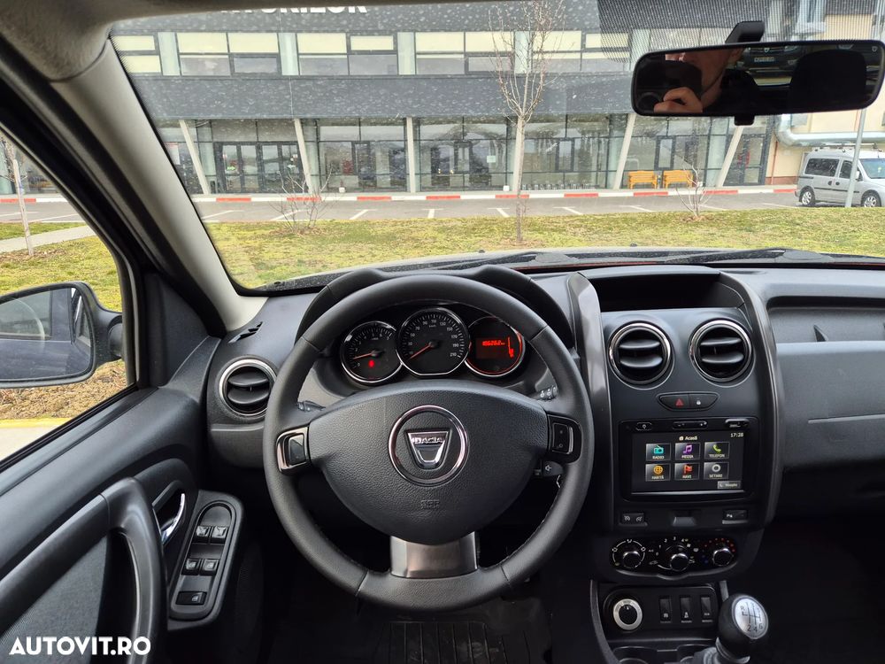 Dacia Duster 1.5 dCi 4x4 Prestige - 12