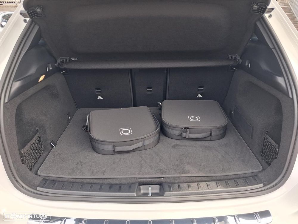 Mercedes-Benz EQA 250+ AMG Line - 12