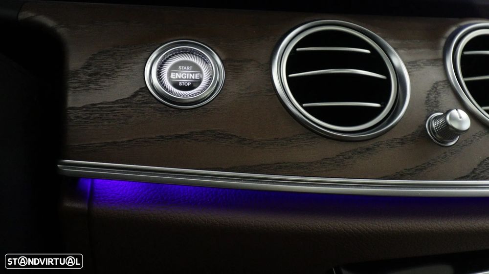 Mercedes-Benz E 220 d 4-Matic All Terrain Avantgarde - 30