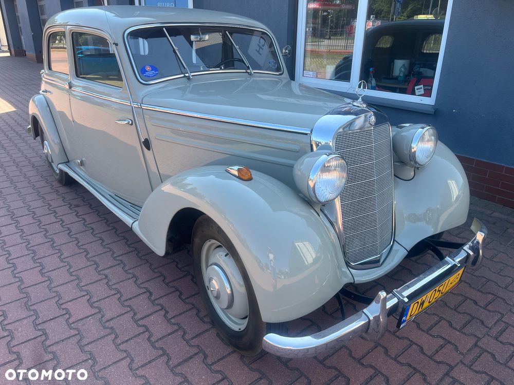 Mercedes-Benz Inny - 1