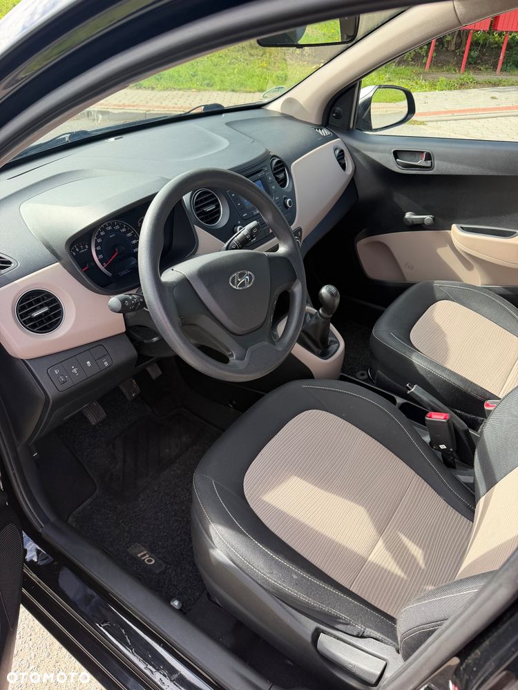 Hyundai i10 1.0 - 9