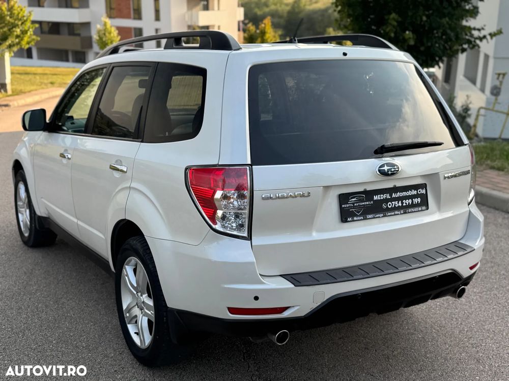 Subaru Forester 2.5X Automatik - 3