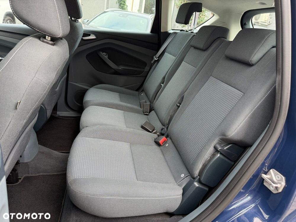 Ford C-MAX - 11