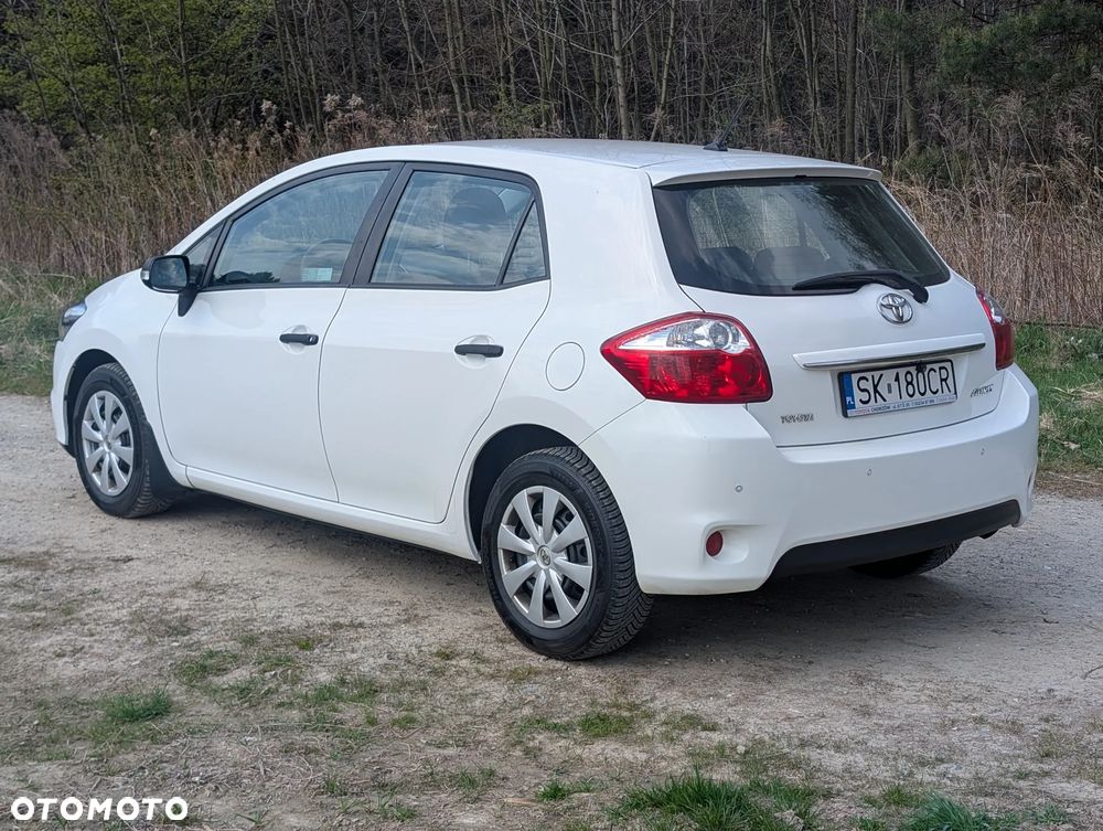 Toyota Auris 1.33 VVT-i Premium - 16