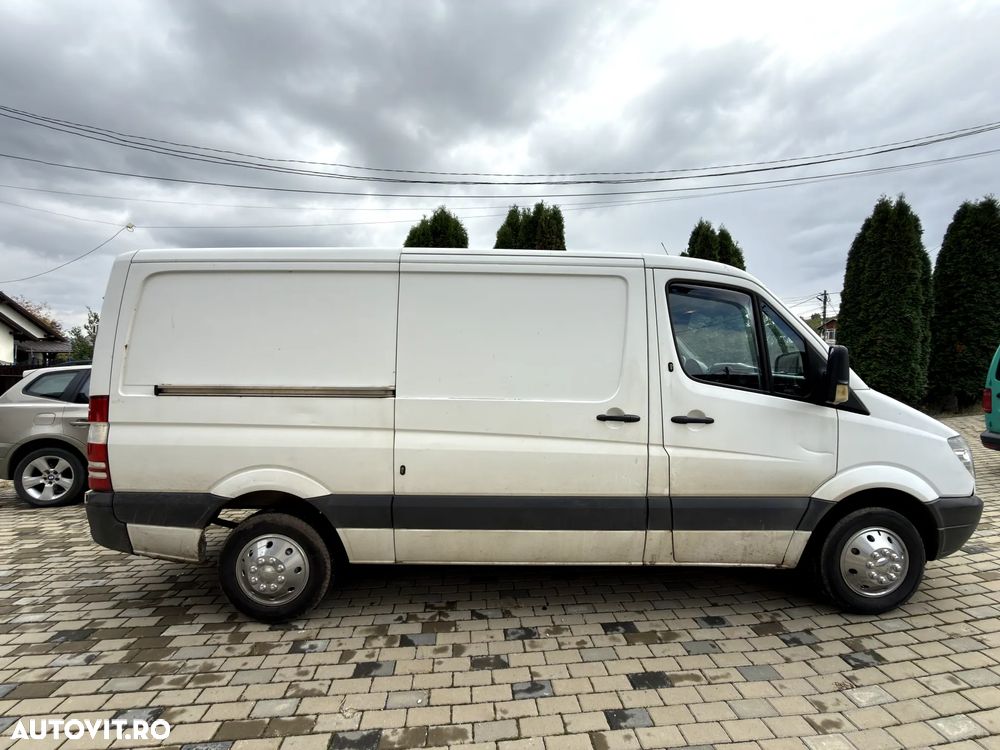 Mercedes-Benz Sprinter - 7