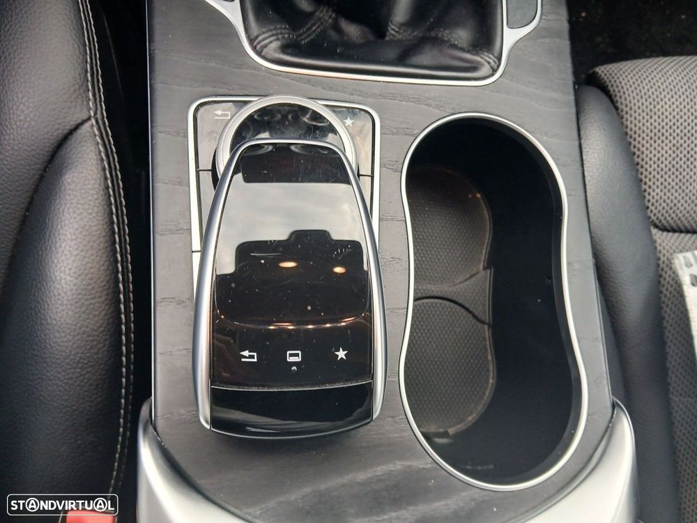 Mercedes-Benz C 220 d Avantgarde - 25