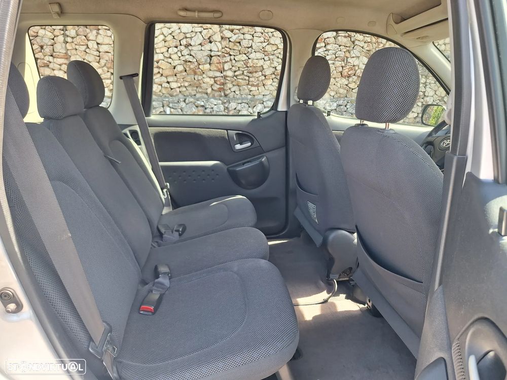 Toyota Yaris Verso 1.4 D-4D Sol - 7