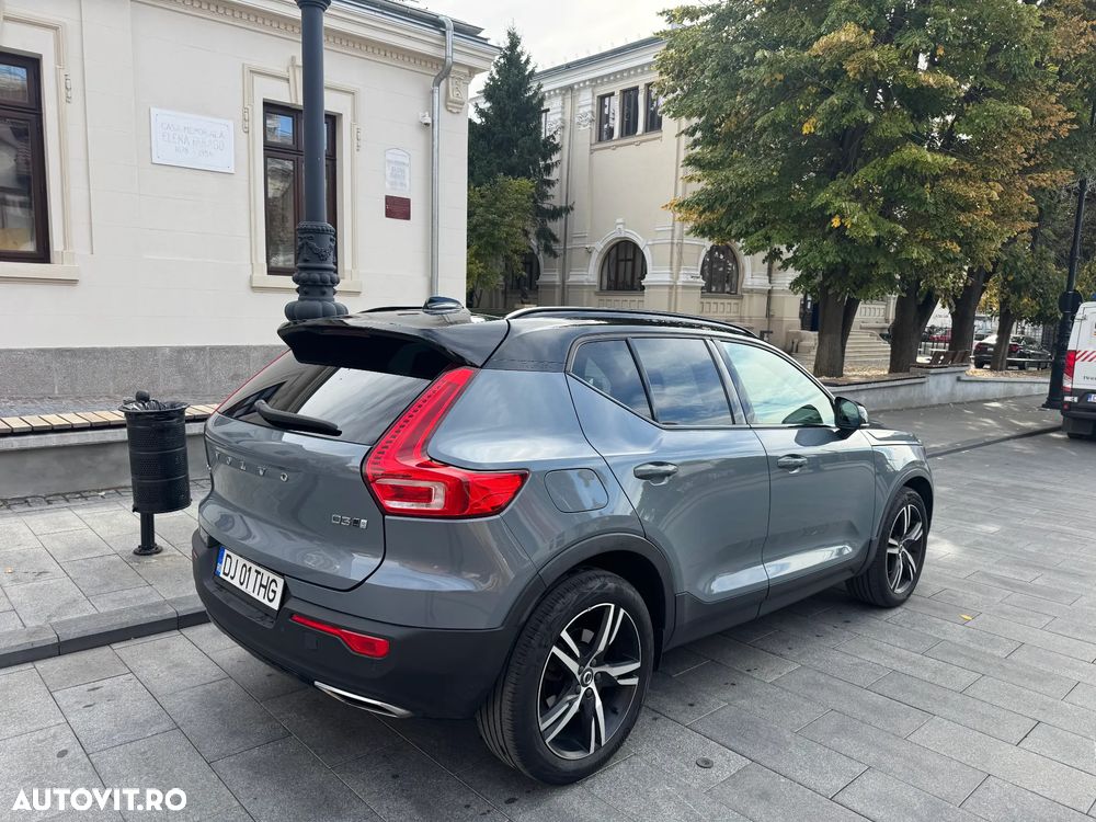 Volvo XC 40 - 4
