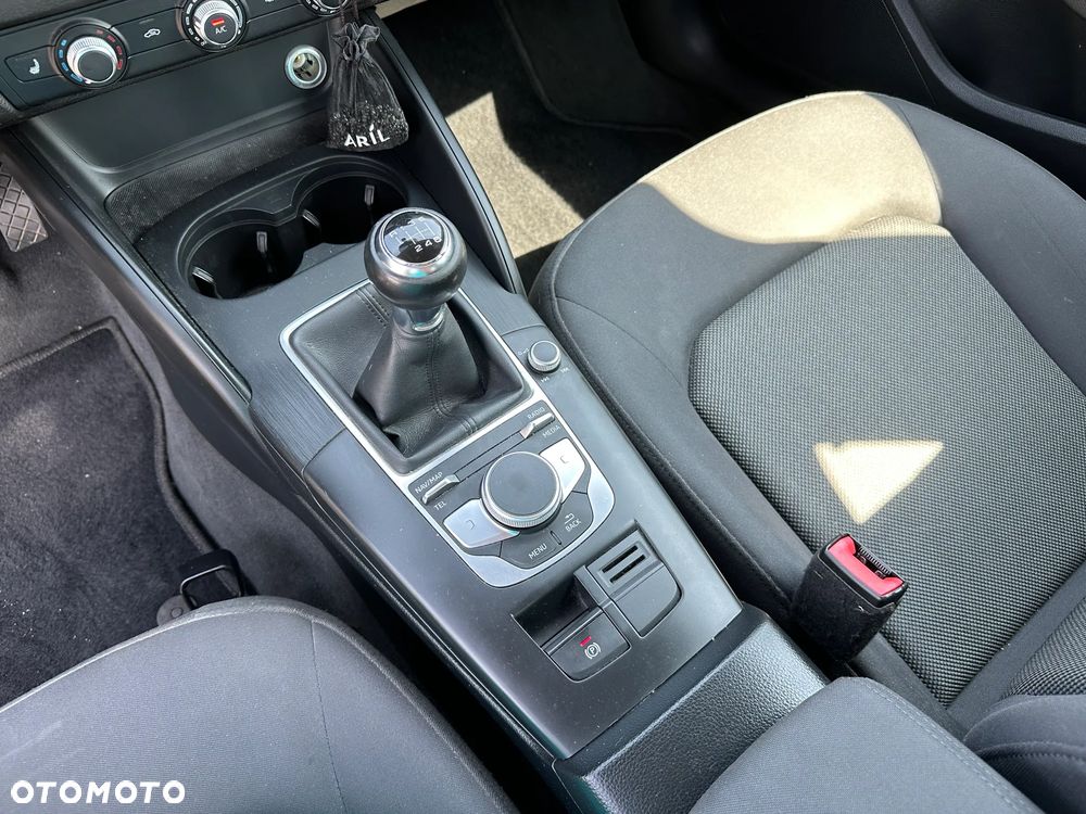 Audi A3 Sportback - 15