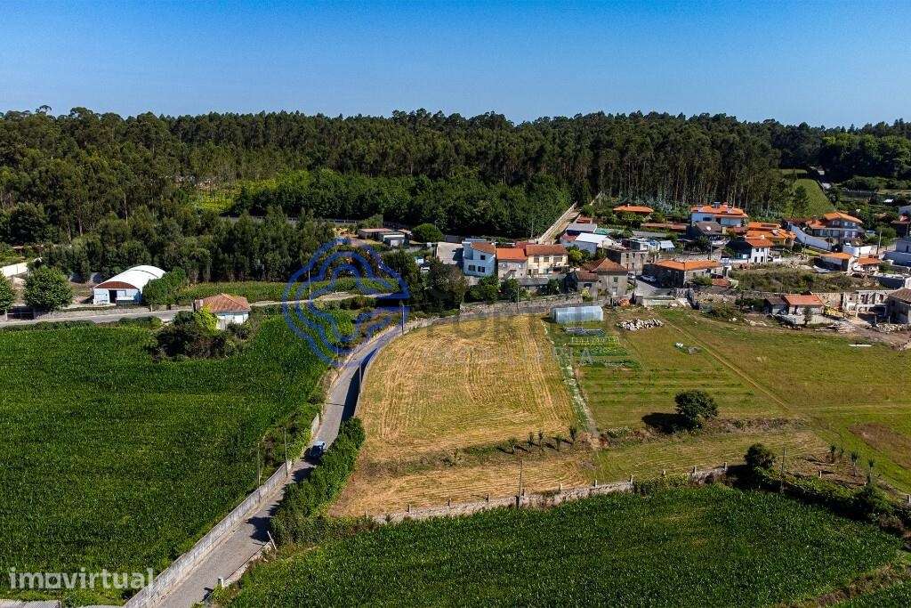 Terreno urbano com 2.701 m2 em Vila do Conde com possibilidade de cons - Grande imagem: 4/21