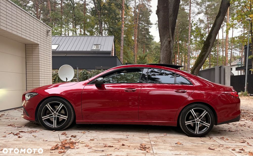 Mercedes-Benz CLA - 12