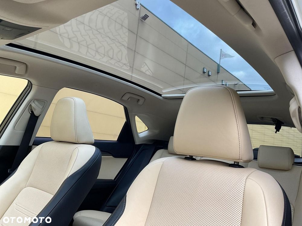 Lexus NX 300h Comfort AWD - 27