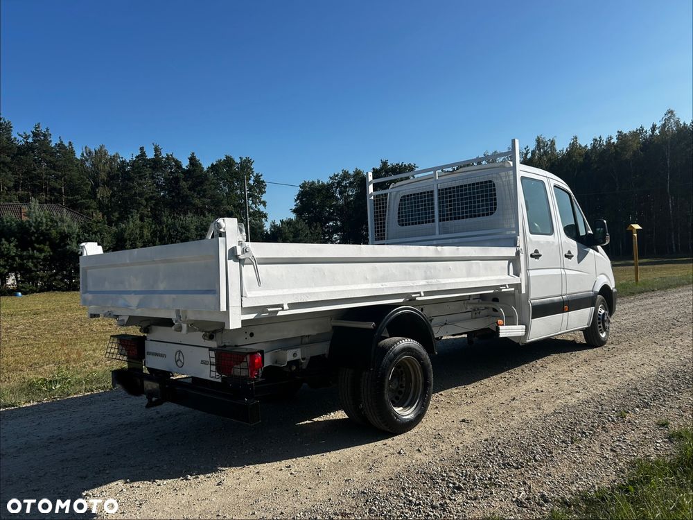 Mercedes-Benz Sprinter - 6