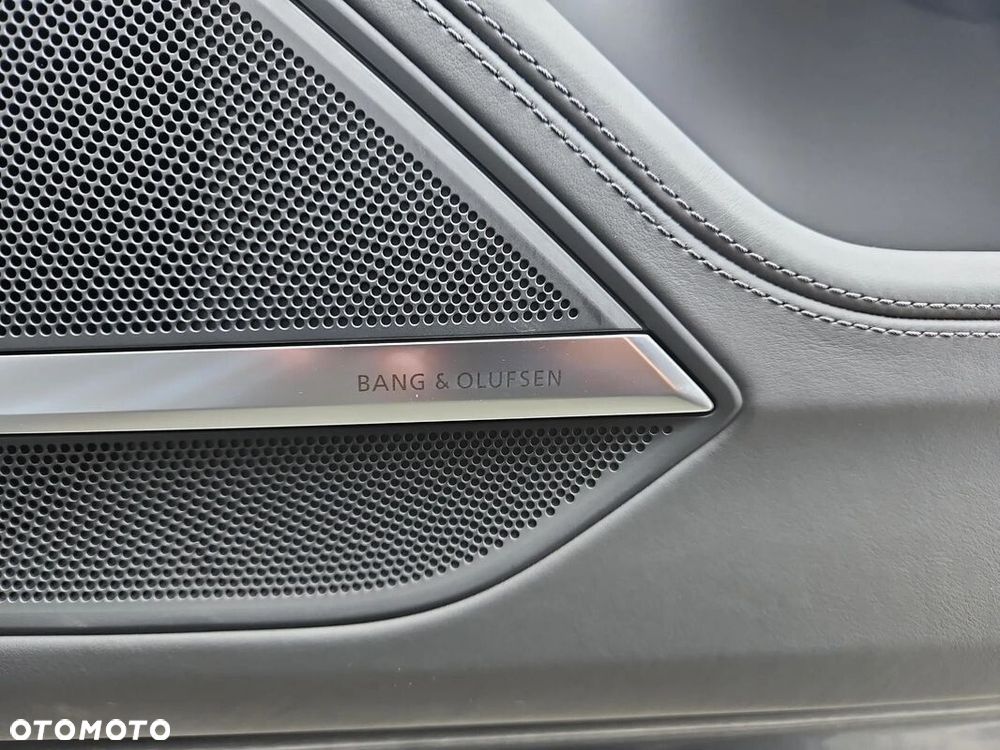 Audi A8 L 60 TFSI mHEV Quattro Tiptr - 14