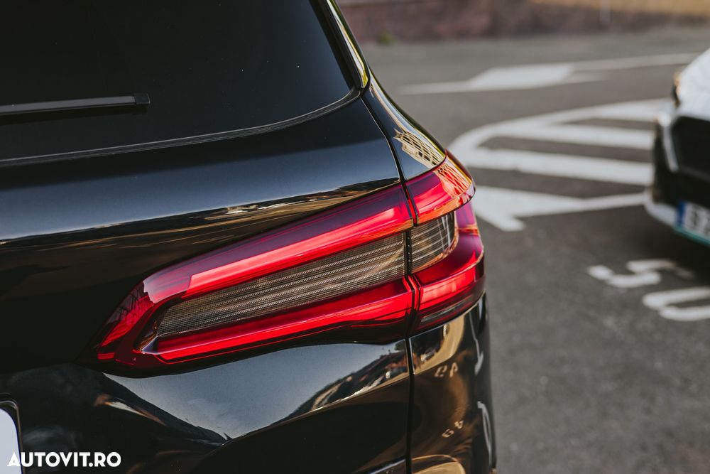 BMW X5 xDrive40i - 12
