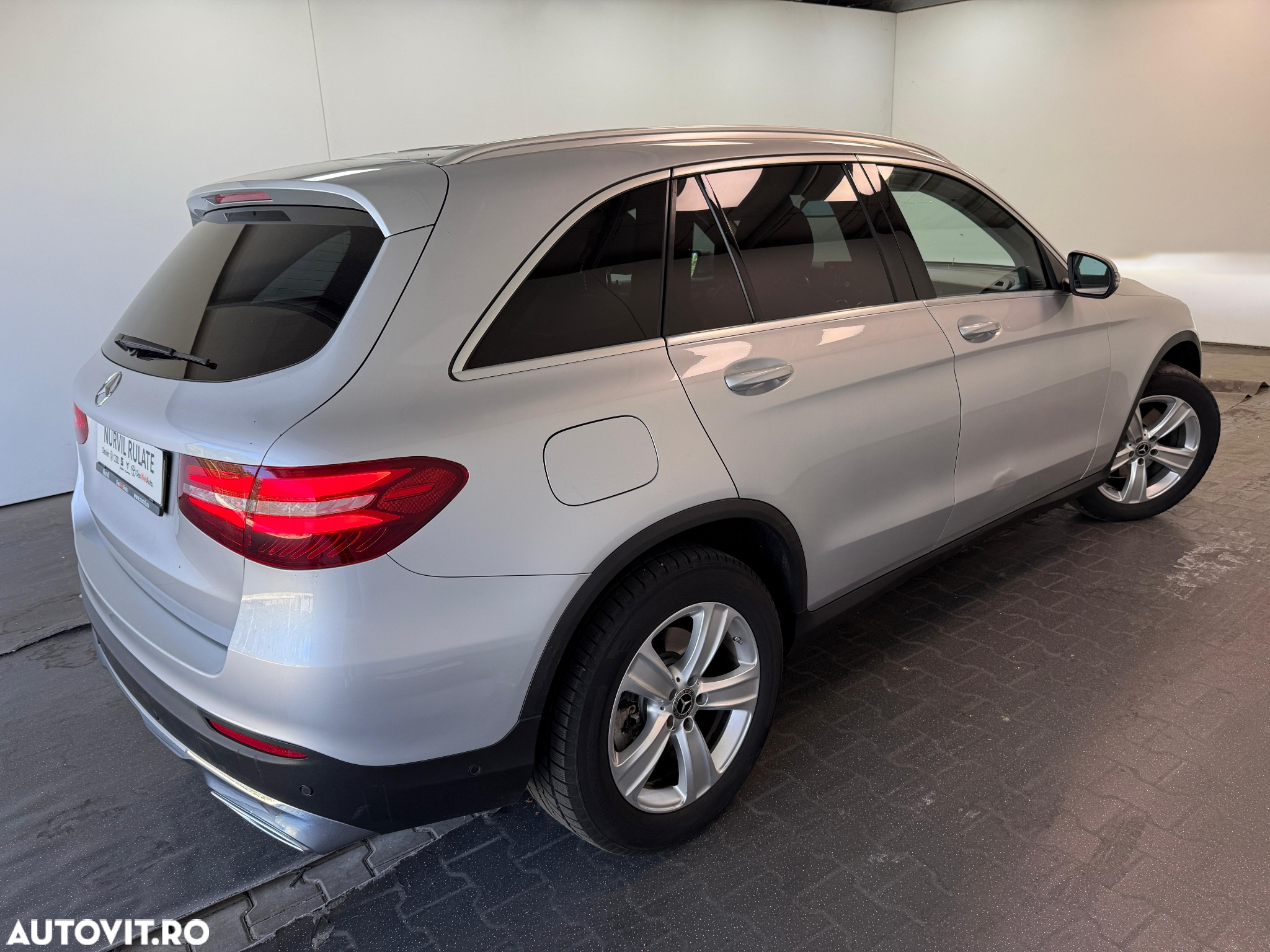 Mercedes-Benz GLC 220 d 4Matic 9G-TRONIC - 22