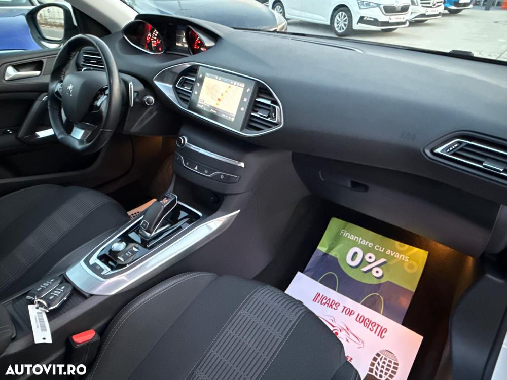 Peugeot 308 PureTech 130 GPF EAT8 Stop & Start Allure - 26
