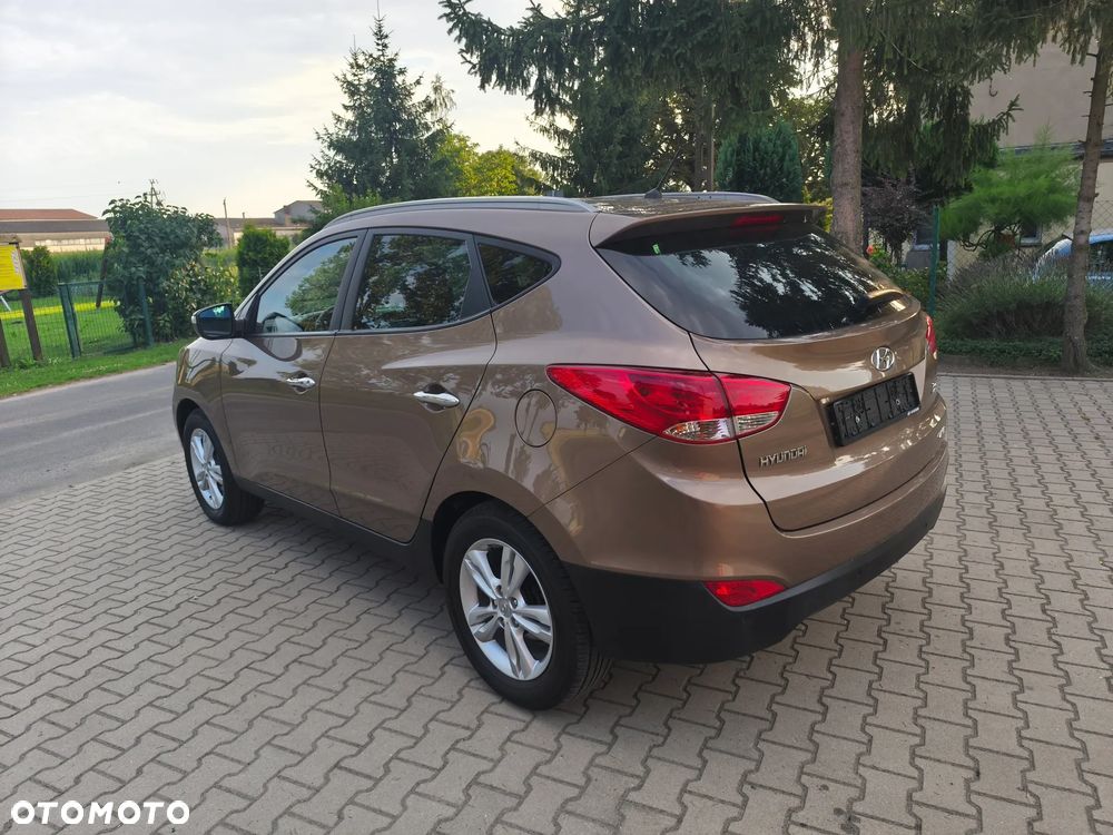 Hyundai ix35 2.0 4WD Automatik Premium - 4