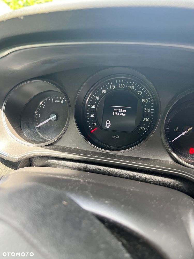 Renault Megane 1.6 SCe Life - 12