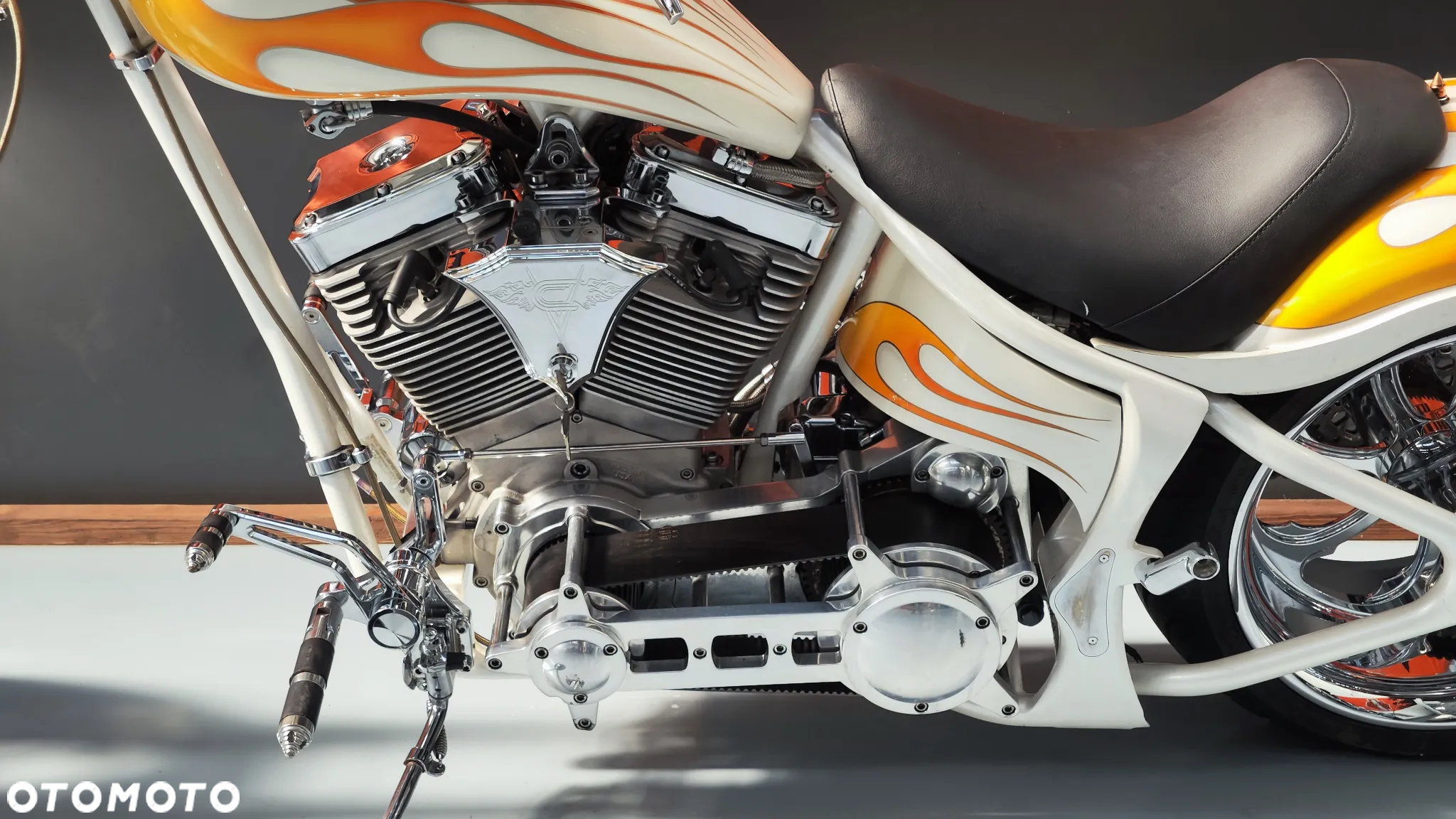 Harley-Davidson Softail - 33