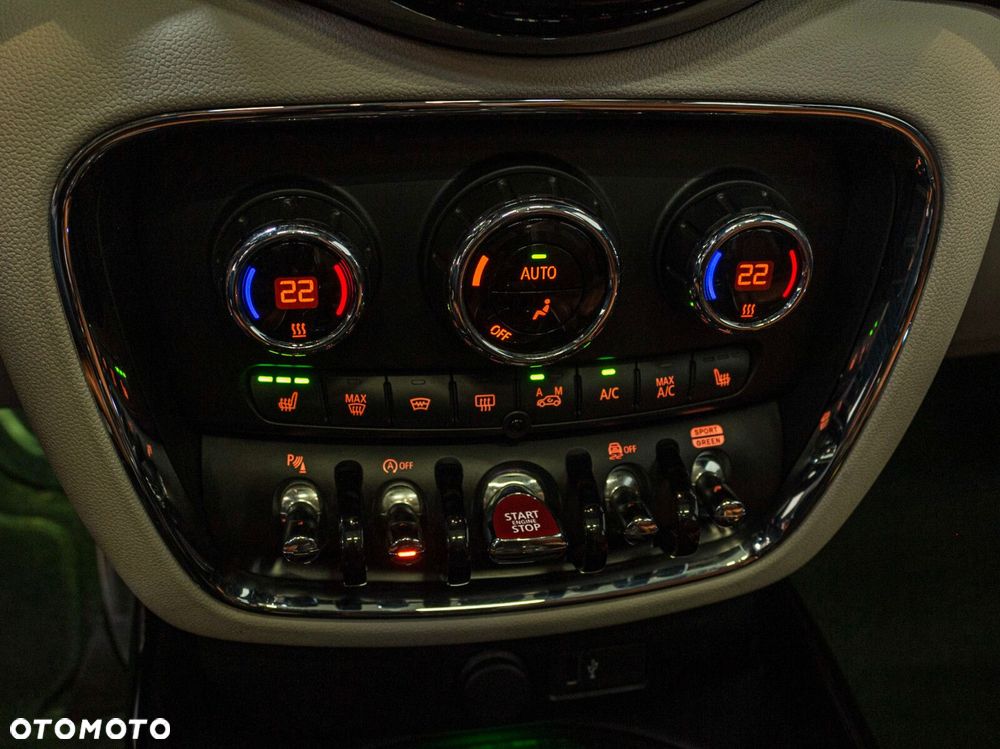 MINI John Cooper Works - 12