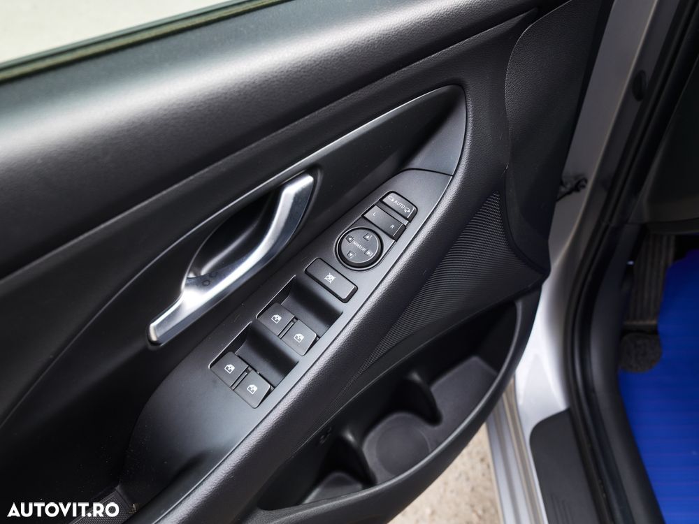 HYUNDAI i30 2021 — imagine 19