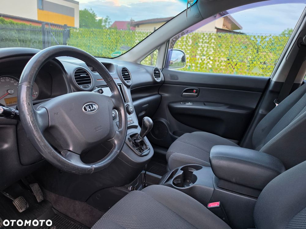 Kia Carens 2.0 EX - 2