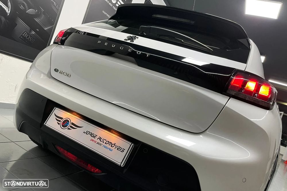 Peugeot e-208 50 kWh Active Pack - 21