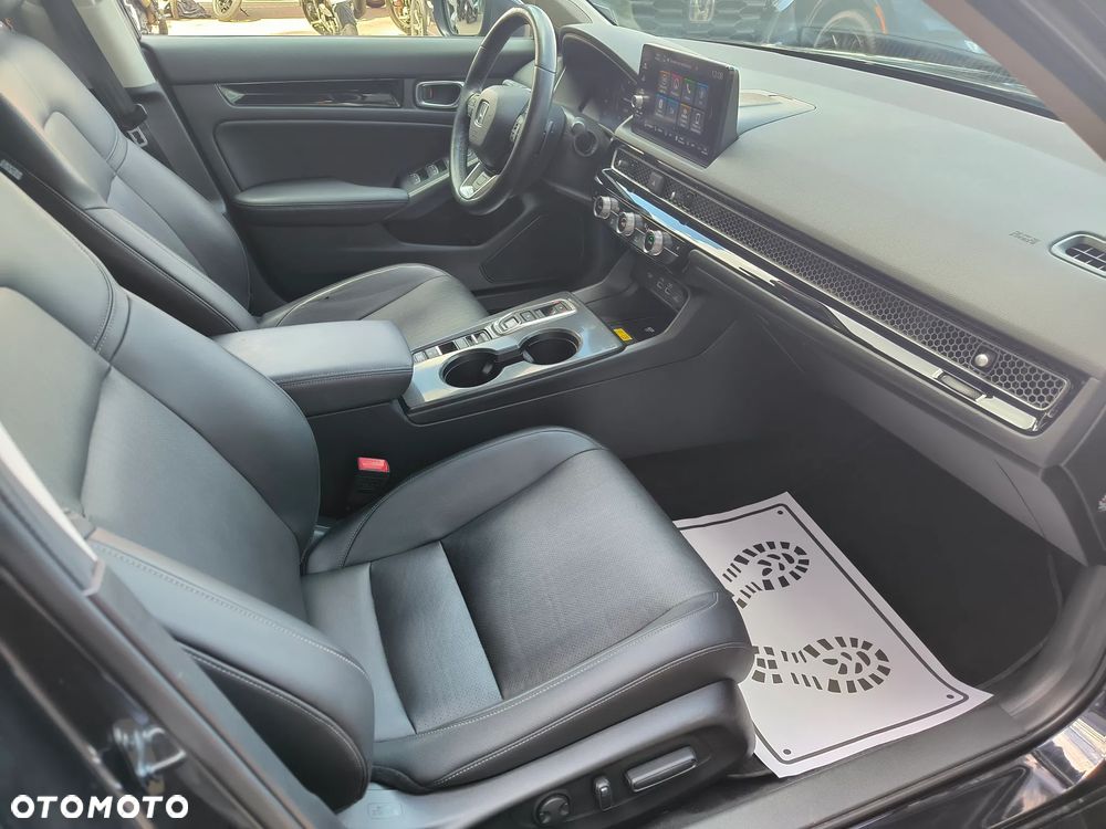 Honda Civic 2.0 i-MMD Advance CVT - 12