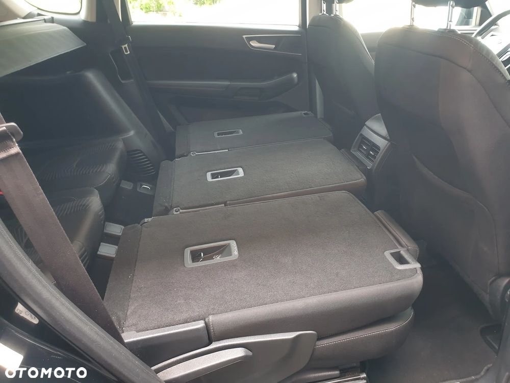 Ford S-Max - 18