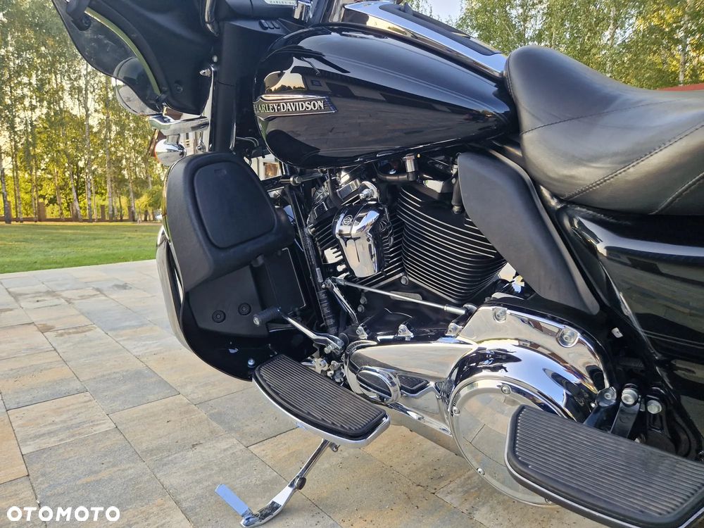 Harley-Davidson FLHTCU Ultra - 13
