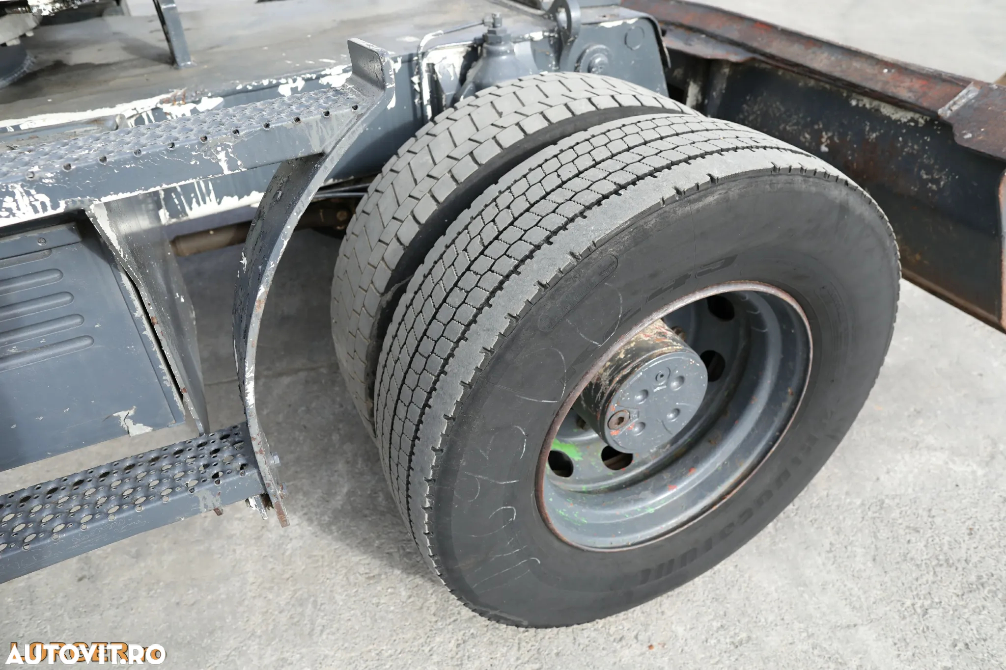 Liebherr A316 - 10