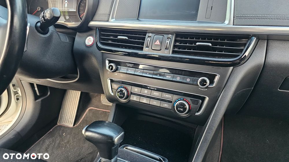 Kia Optima 1.7 CRDI XL DCT - 14