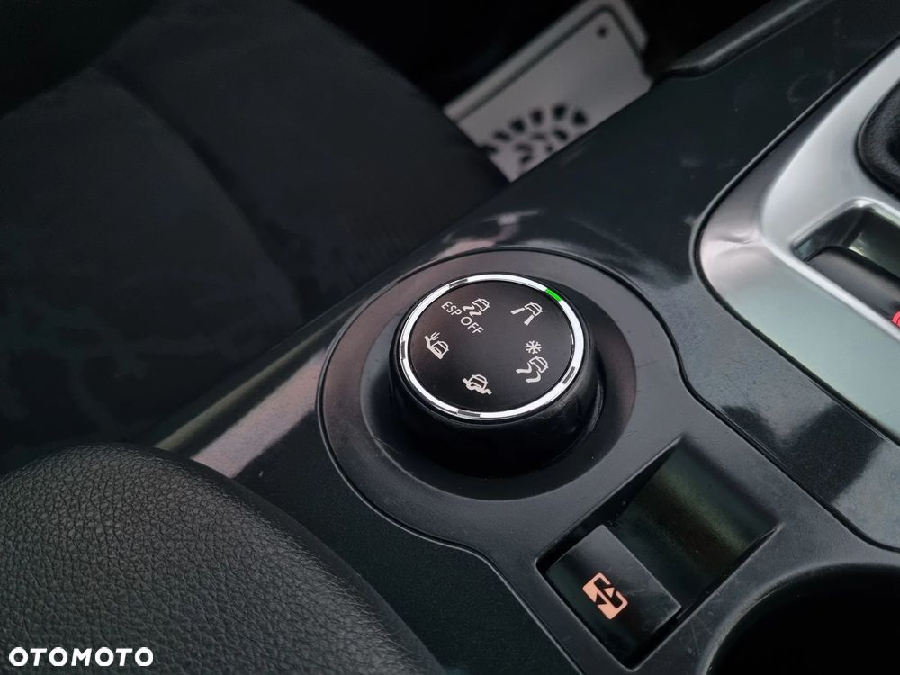 Peugeot 3008 1.6 HDi Premium - 17