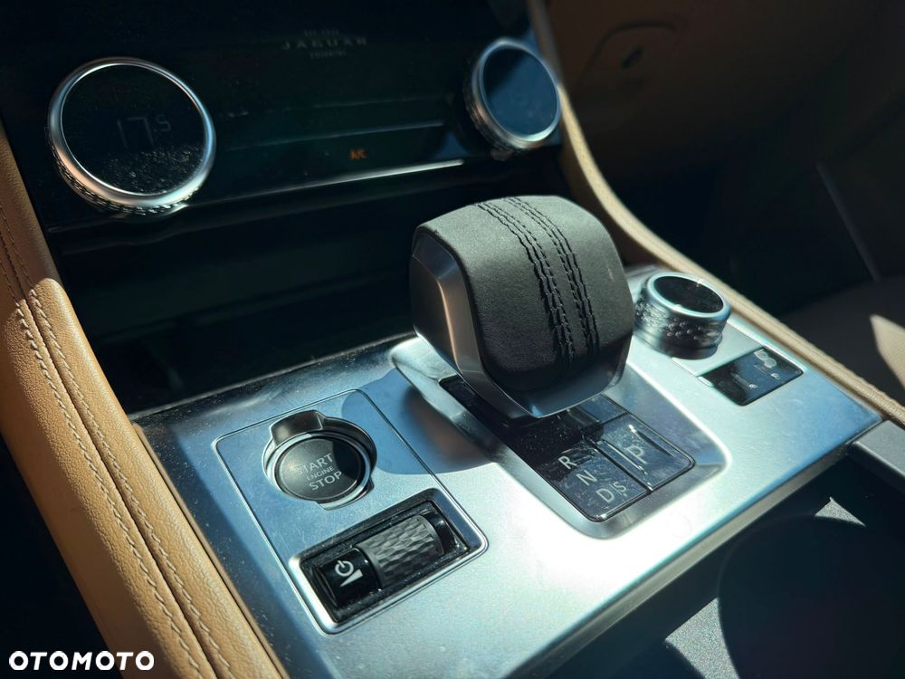 Jaguar F-Pace 2.0 P250 mHEV AWD - 20