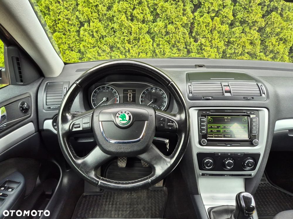 Skoda Octavia 1.6 TDI Ambiente - 32
