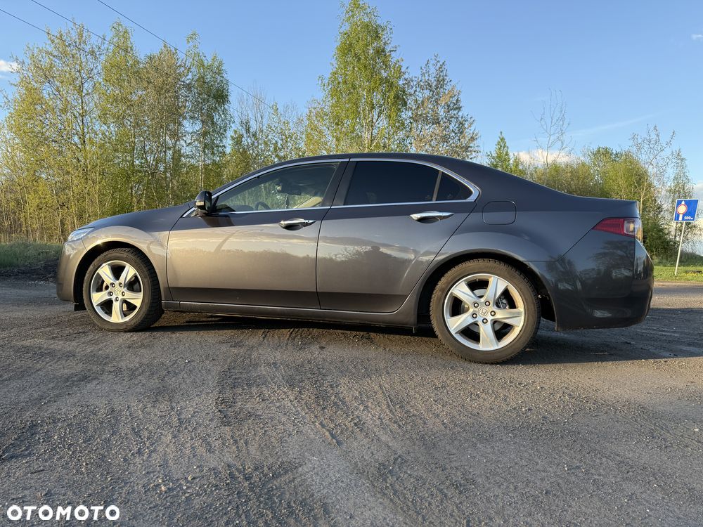 Honda Accord 2.0 Elegance Advantage - 9