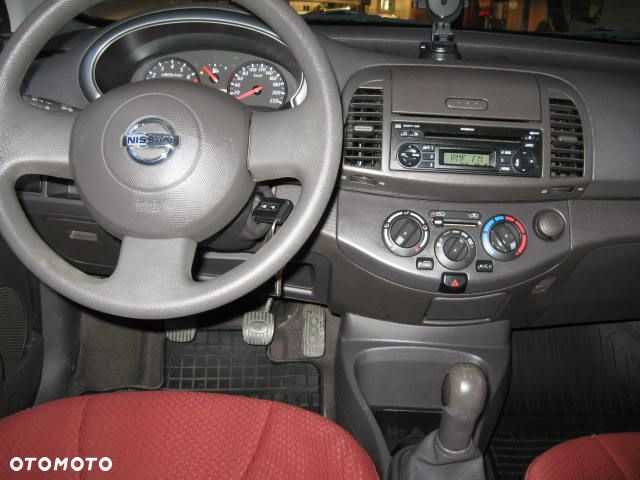 Nissan Micra 1.2 Visia AC/CD - 10