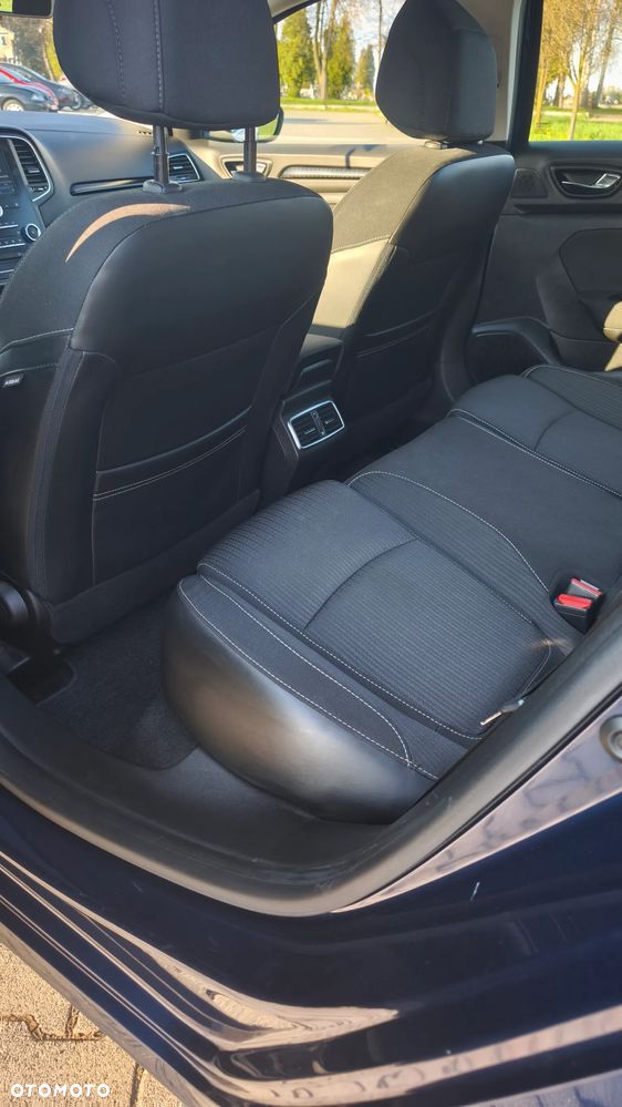 Renault Megane 1.5 dCi Zen EDC - 10