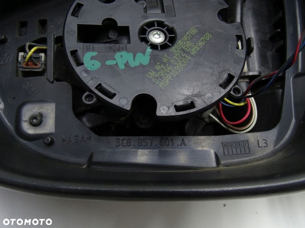 LUSTERKO ZEWNĘTRZNE LEWE VW SCIROCCO III LB9A 6 PIN 08-14R - 10