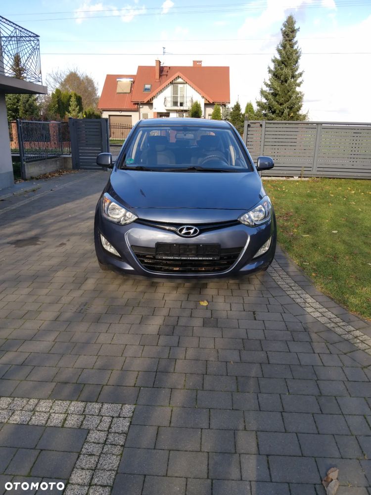Hyundai i20 1.2 Trend - 16