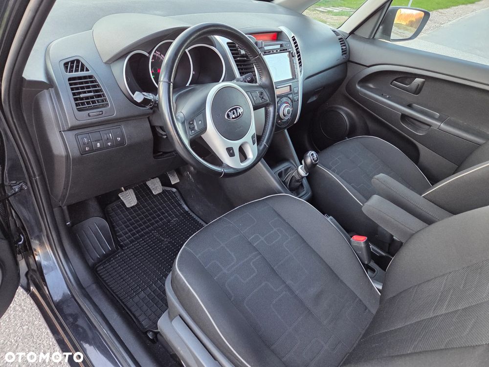 Kia Venga 1.4 Business Line - 5