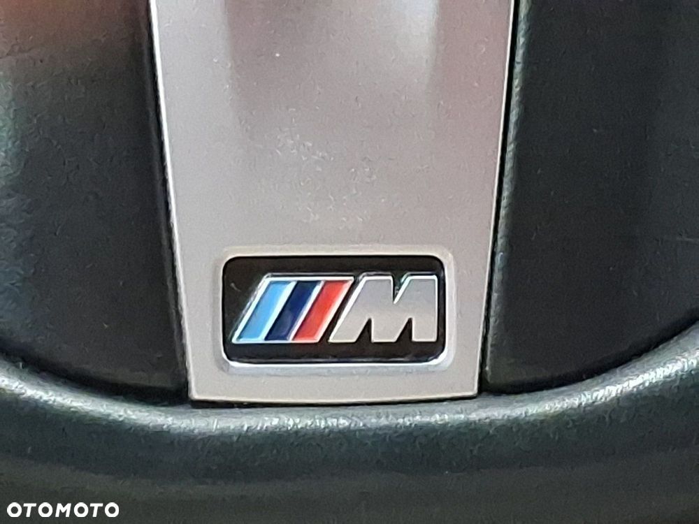 BMW Seria 5 - 38
