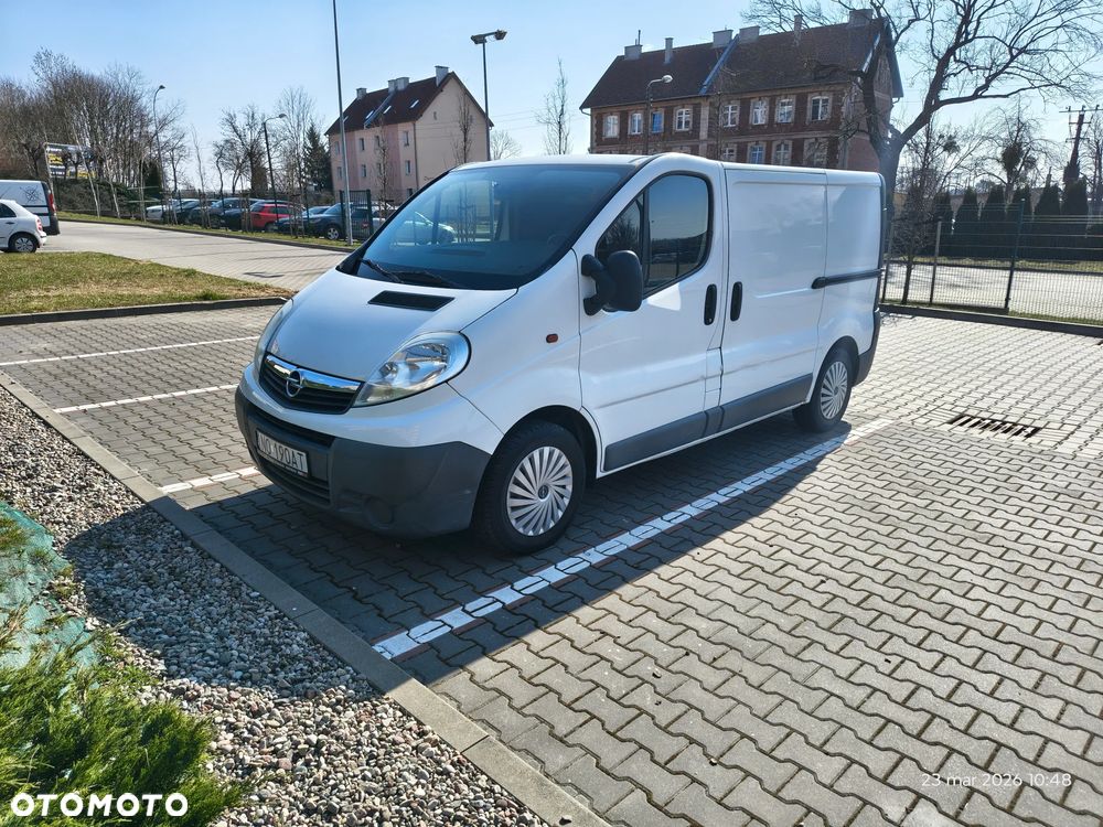 Opel Vivaro - 2