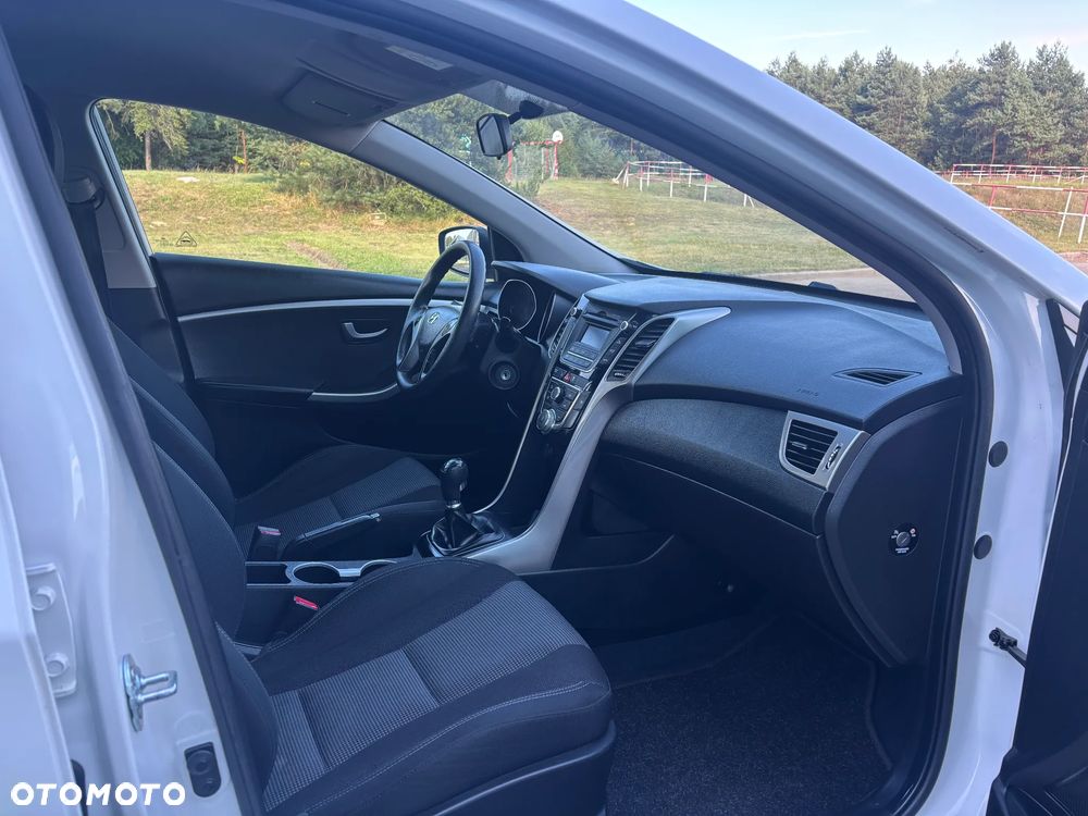 Hyundai i30 1.4 Style - 16