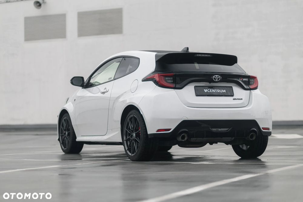 Toyota GR Yaris 1.6 Dynamic - 11