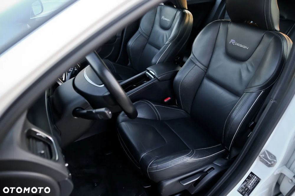 Volvo V60 D3 Geartronic RDesign - 21