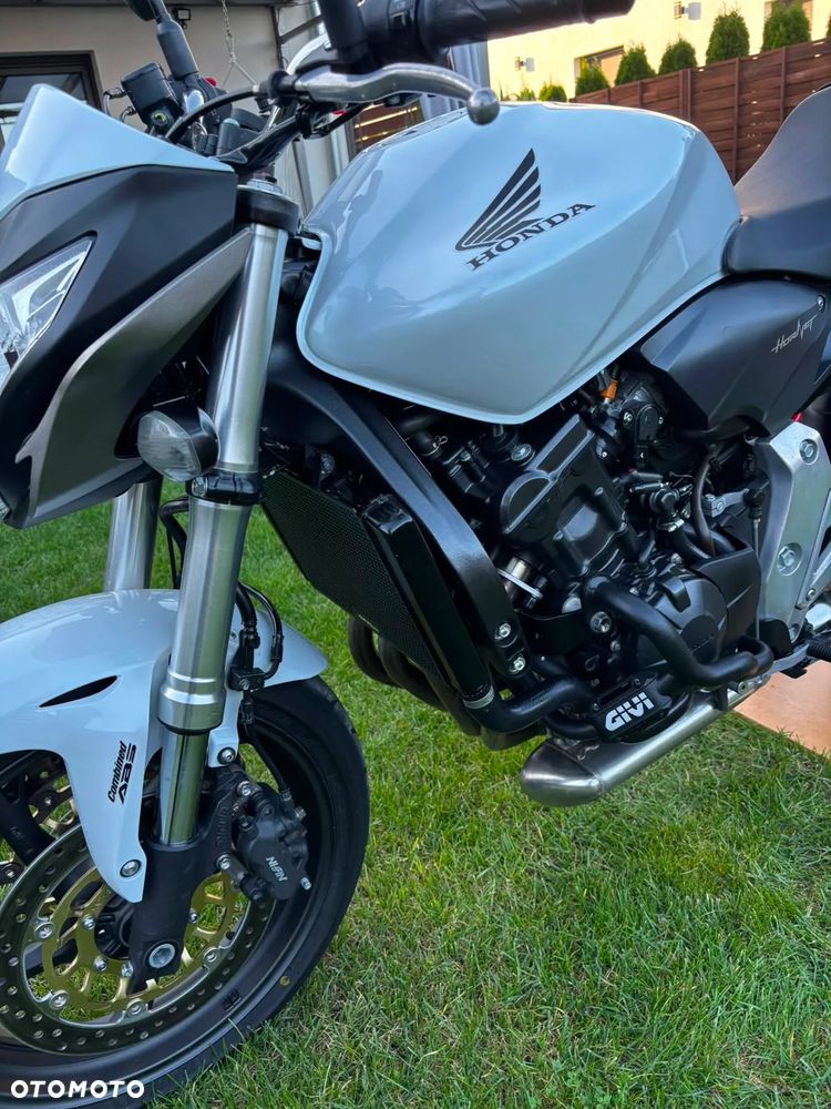 Honda Hornet - 17