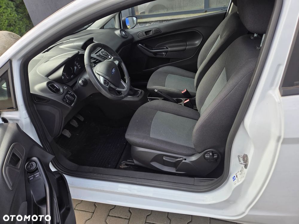Ford Fiesta 1.5 TDCi ST&St Trend - 9